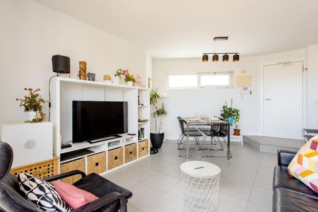 El Medano Beachfront Triplex Penthouse With Pool, Rooftop, Sea View Dış mekan fotoğraf